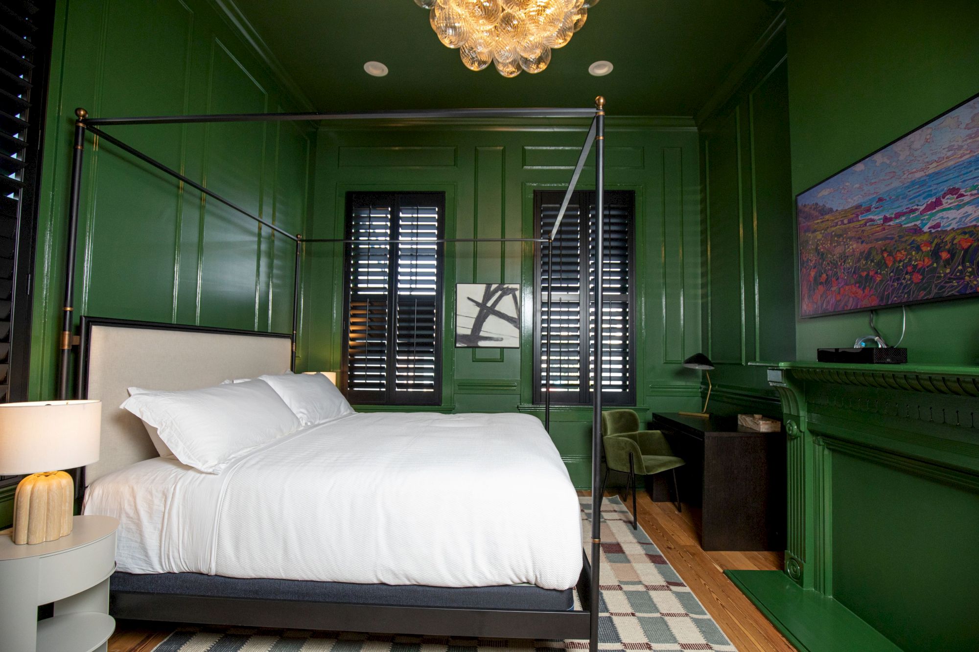 The Blackbird Hotel