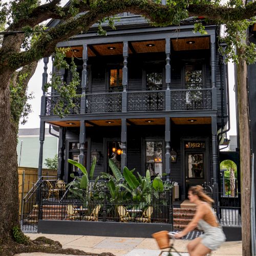 The Blackbird Hotel