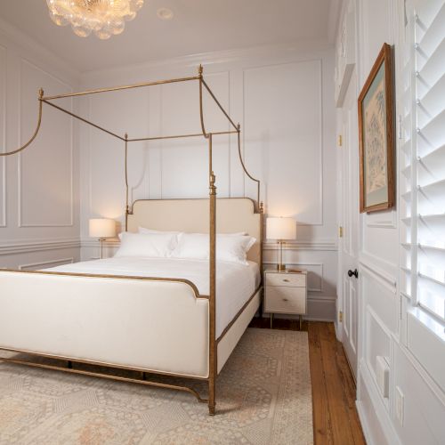 The Blackbird Hotel