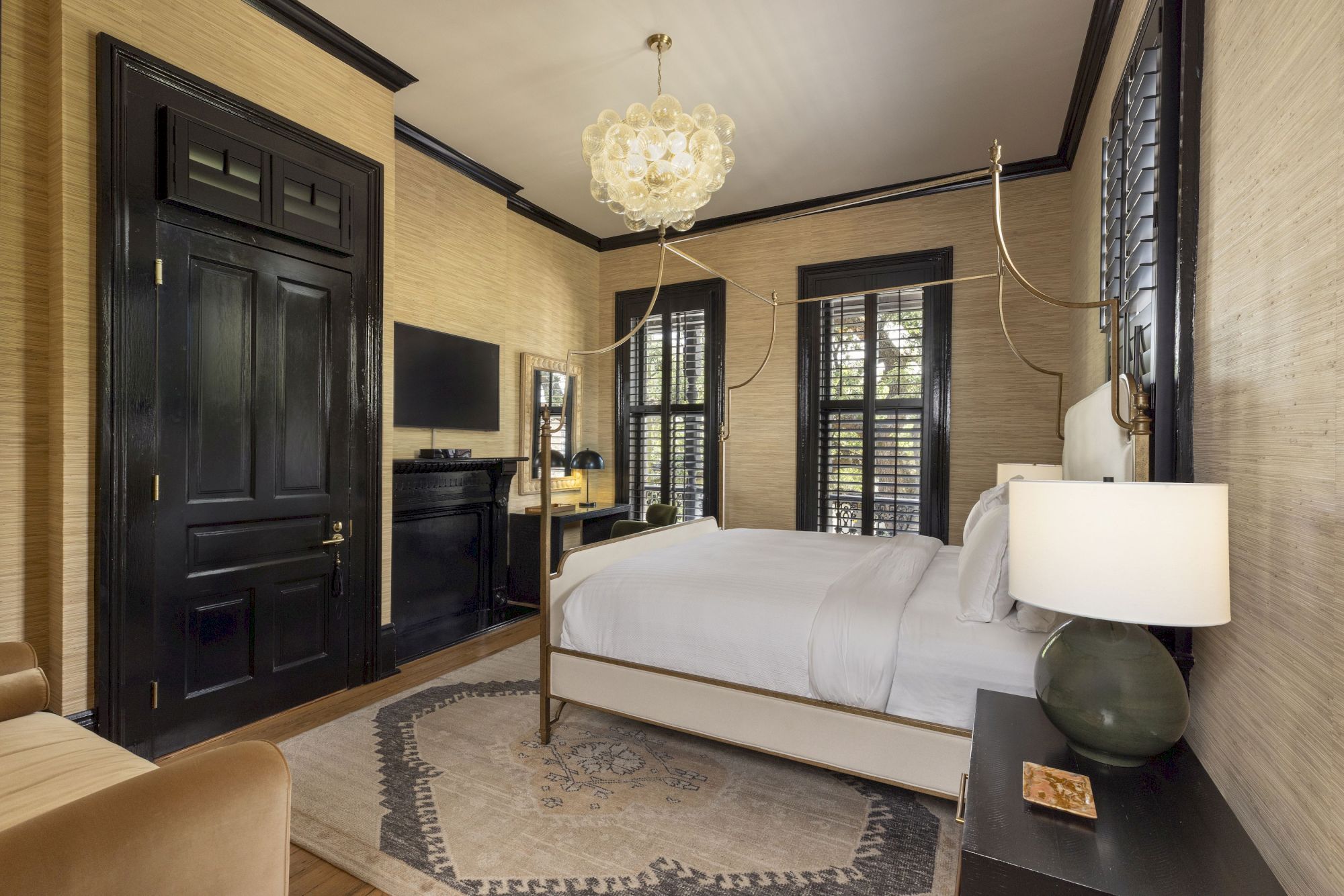 The Blackbird Hotel