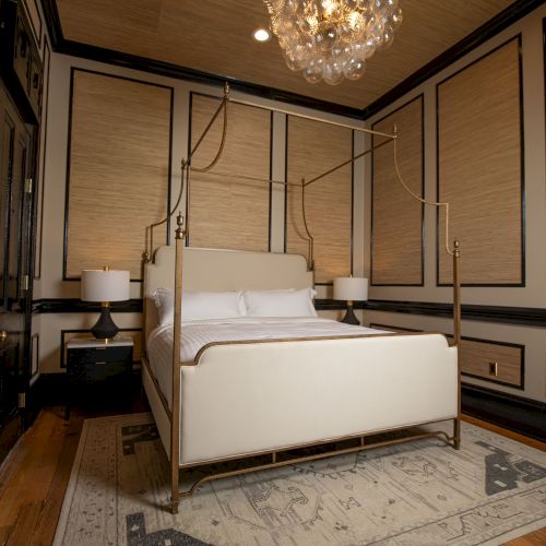 The Blackbird Hotel